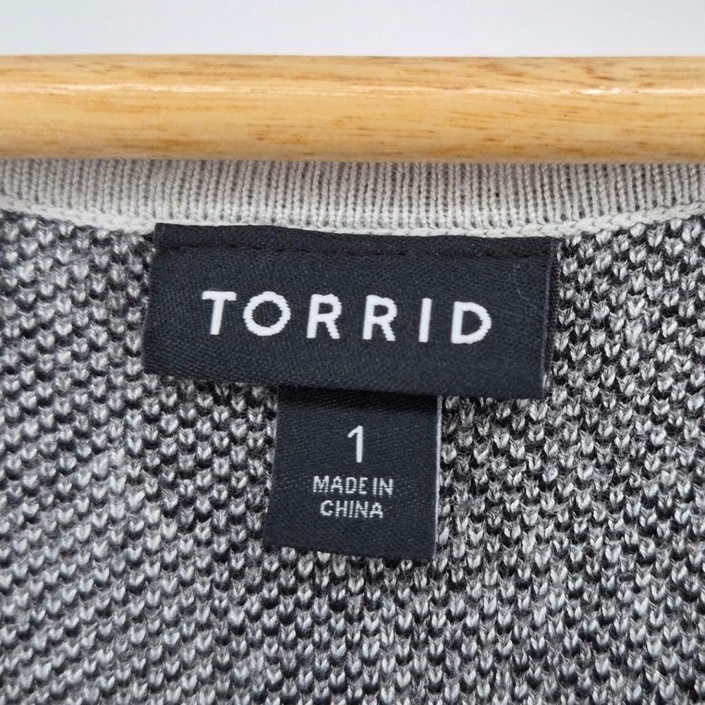 Torrid Sweater Dress Women's 1X Gray Black Snakeskin Jacquard Sleeveless - Picture 6 of 11